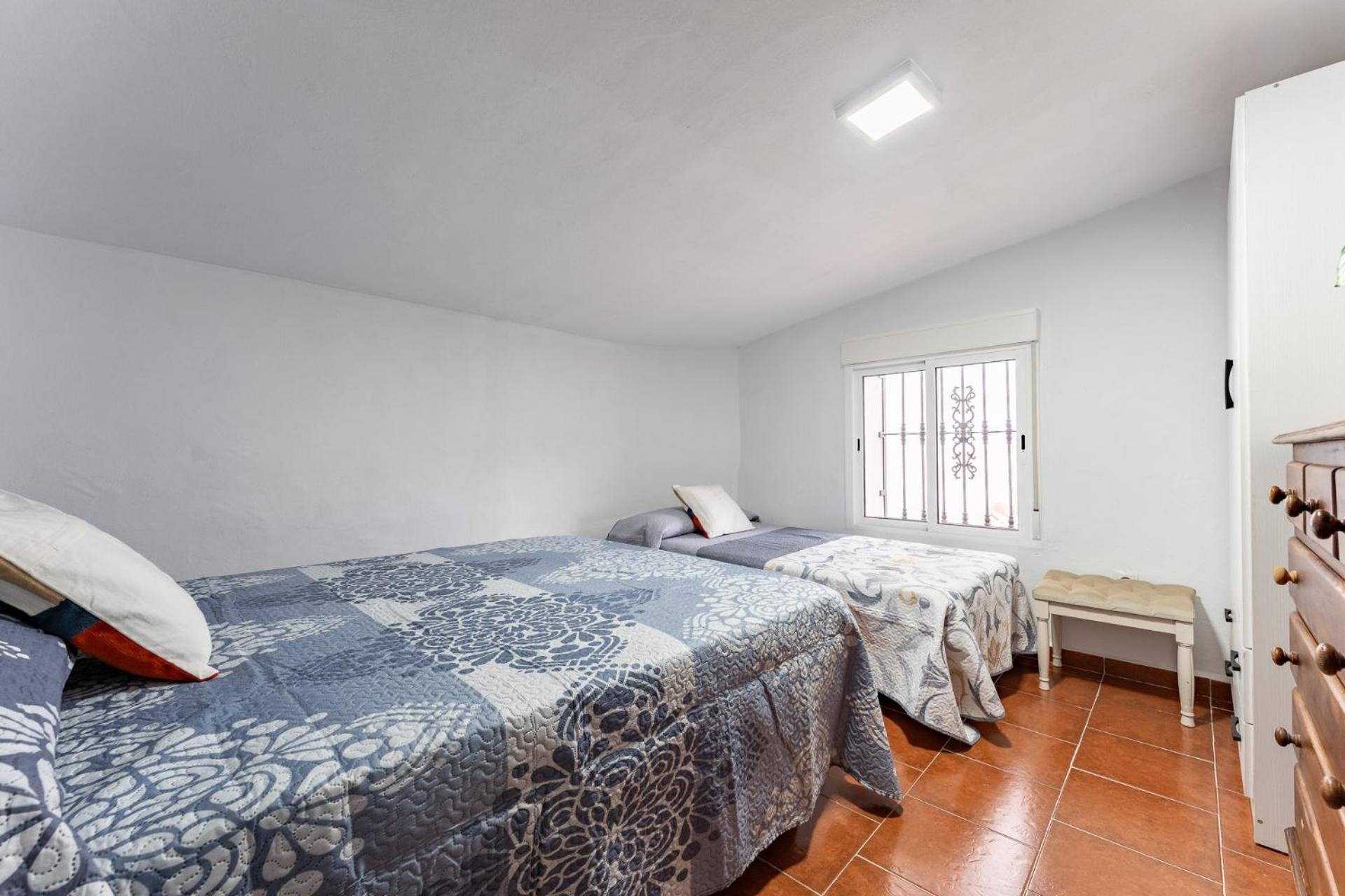Chalet Malagasuite Rural Alcaucin